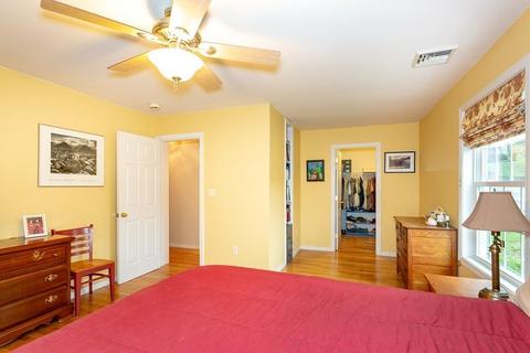 80 Manning St, Needham, MA 02494 photo 8