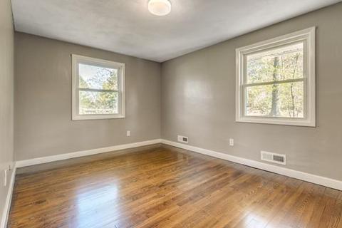 8 Paulette Dr, Danvers, MA 01923 photo 9