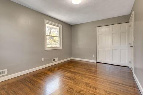 8 Paulette Dr, Danvers, MA 01923 photo 10