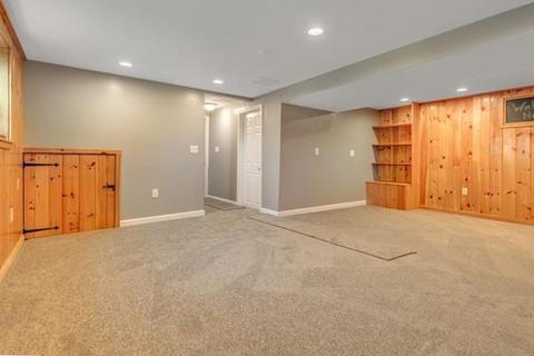 8 Paulette Dr, Danvers, MA 01923 photo 16
