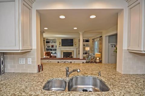 24 Pilgrim Rd, Wellesley, MA 02481 photo 6