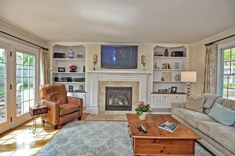 24 Pilgrim Rd, Wellesley, MA 02481 photo 11