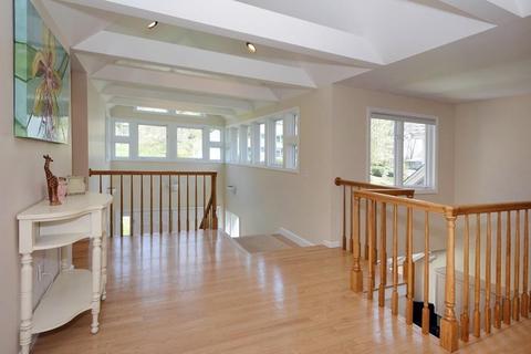 2 Westwind Rd, Danvers, MA 01923 photo 16
