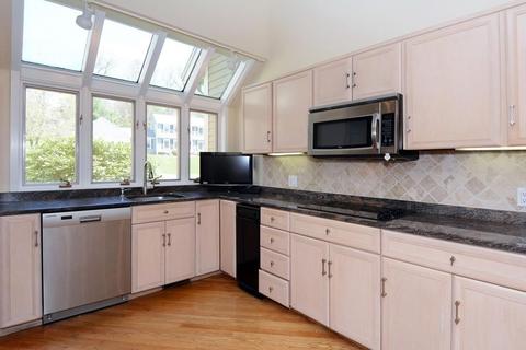 2 Westwind Rd, Danvers, MA 01923 photo 15