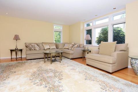2 Westwind Rd, Danvers, MA 01923 photo 6