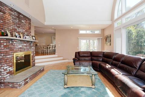 2 Westwind Rd, Danvers, MA 01923 photo 9