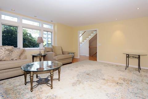 2 Westwind Rd, Danvers, MA 01923 photo 5