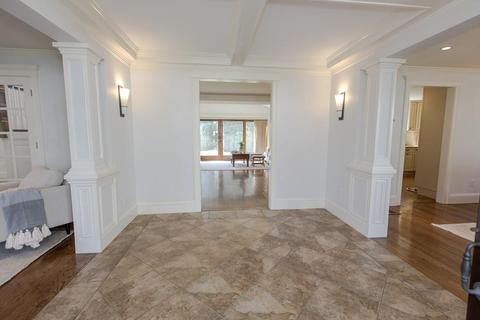19 Buchanan Rd, Marblehead, MA 01945 photo 4
