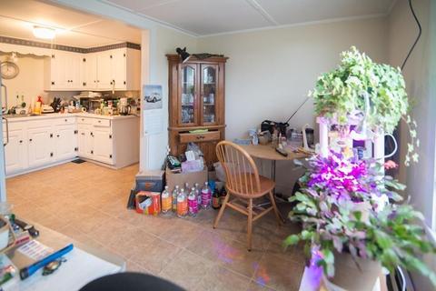 24 Preston St, Danvers, MA 01923 photo 5