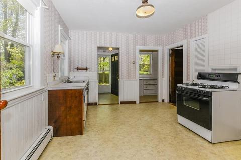 80 Barrows St, Dedham, MA 02026 photo 10