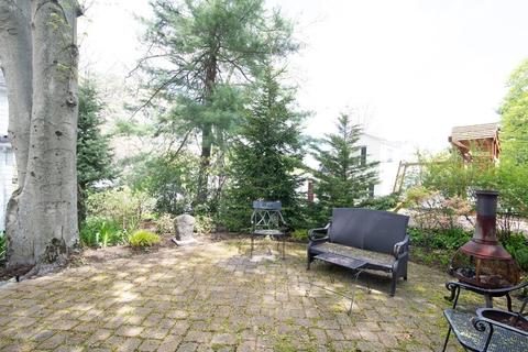 25 Morse Ave, Dedham, MA 02026 photo 17