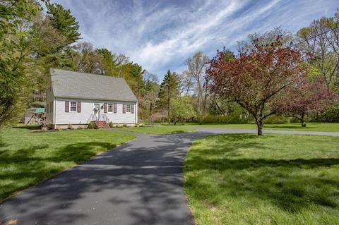 218 Plain St, Norton, MA 02766 photo 1