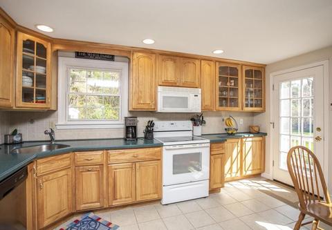 218 Plain St, Norton, MA 02766 photo 4