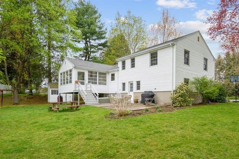 11 Glover Rd, Needham, MA 02494 photo 2