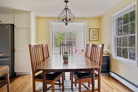 11 Glover Rd, Needham, MA 02494 photo 8