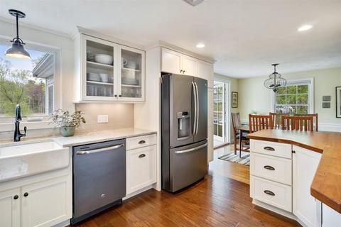 11 Glover Rd, Needham, MA 02494 photo 5