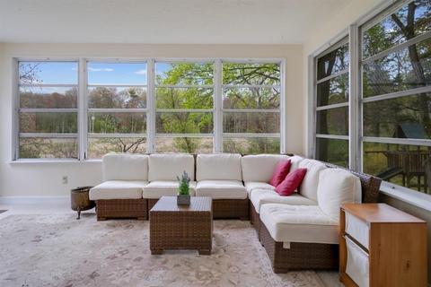 11 Glover Rd, Needham, MA 02494 photo 9