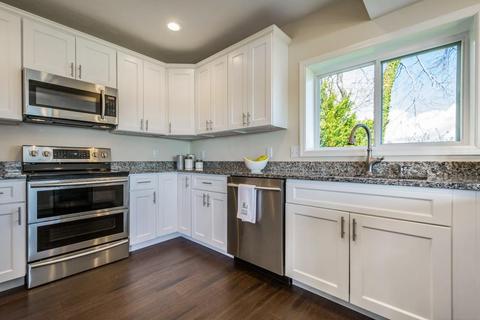 72 Pleasant Cir, Canton, MA 02021 photo 12