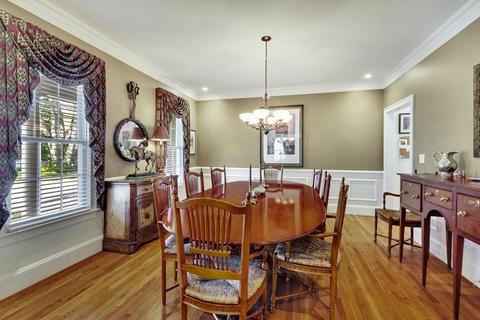 46 Arch St, Needham, MA 02492 photo 5