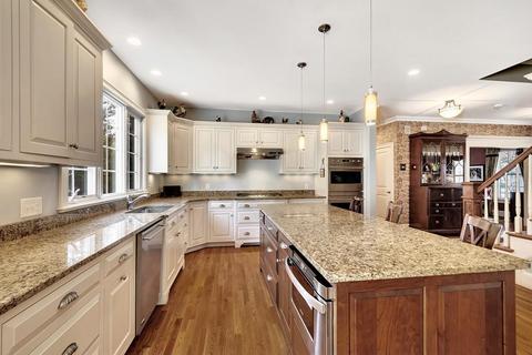 46 Arch St, Needham, MA 02492 photo 10