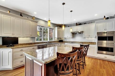 46 Arch St, Needham, MA 02492 photo 9