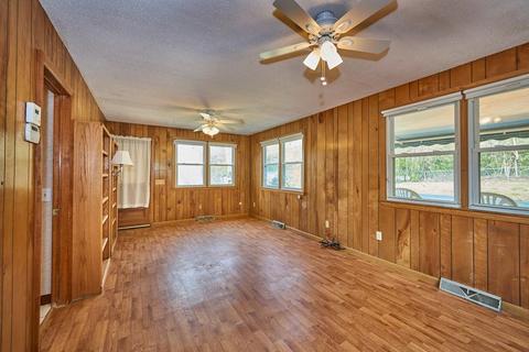 687 Bradley Rd, Springfield, MA 01109 photo 23