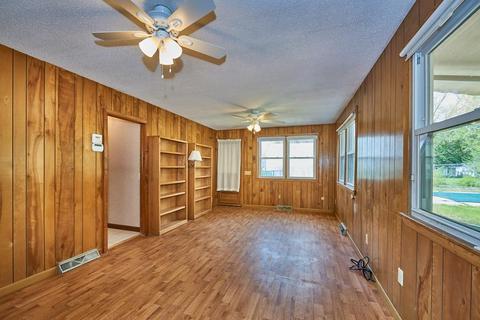 687 Bradley Rd, Springfield, MA 01109 photo 22
