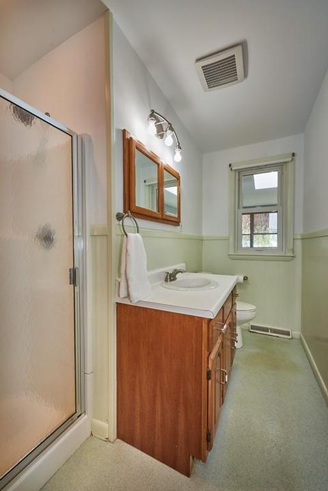 687 Bradley Rd, Springfield, MA 01109 photo 19