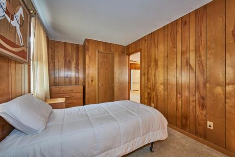 687 Bradley Rd, Springfield, MA 01109 photo 20