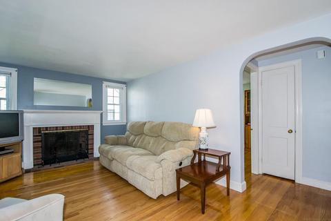 44 Lyman Rd, Milton, MA 02186 photo 5