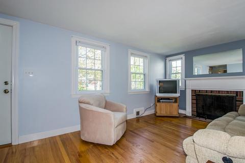 44 Lyman Rd, Milton, MA 02186 photo 6