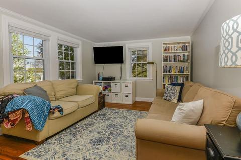 8 Williams Ave, Dedham, MA 02026 photo 3
