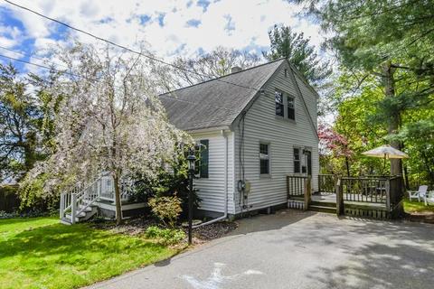 8 Williams Ave, Dedham, MA 02026 photo 2