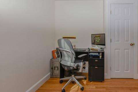 8 Williams Ave, Dedham, MA 02026 photo 10