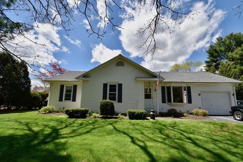47 Bigelow Rd, Webster, MA 01570 photo 1