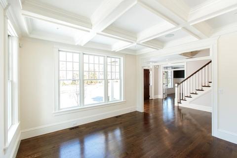 90 Monadnock Rd, Wellesley, MA 02481 photo 5