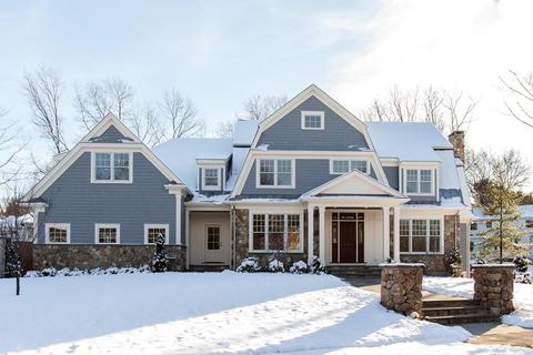 90 Monadnock Rd, Wellesley, MA 02481 photo 1