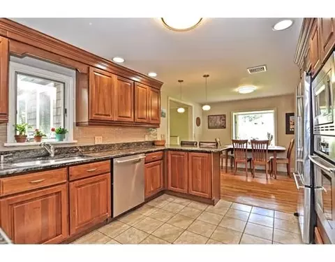 48 Arcadia Ave, Reading, MA 01867 photo 7
