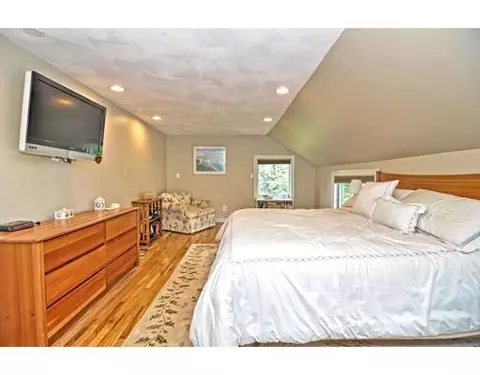 48 Arcadia Ave, Reading, MA 01867 photo 22