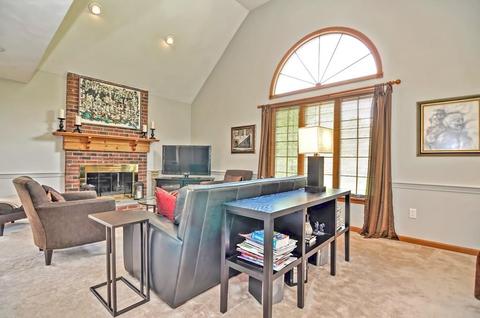 20 Jackson Cir, Franklin, MA 02038 photo 9