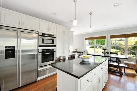 516 Central Ave, Needham, MA 02494 photo 8