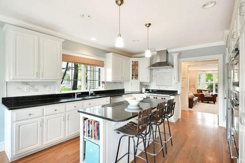 516 Central Ave, Needham, MA 02494 photo 7