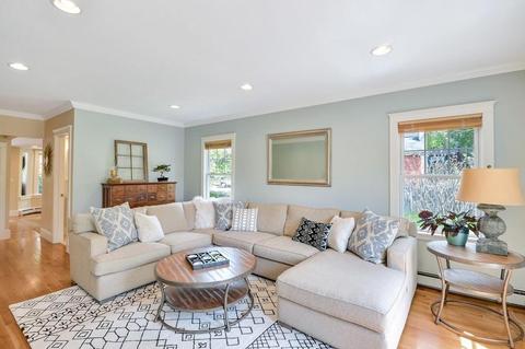 516 Central Ave, Needham, MA 02494 photo 11