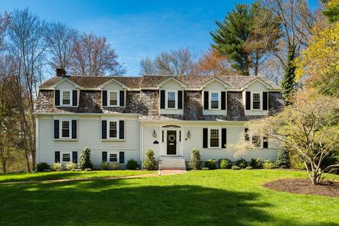 3 Cypress Cir, Hingham, MA 02043 photo 1