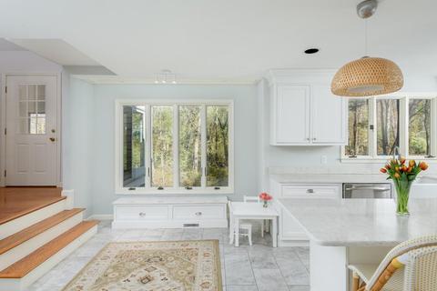 3 Cypress Cir, Hingham, MA 02043 photo 6