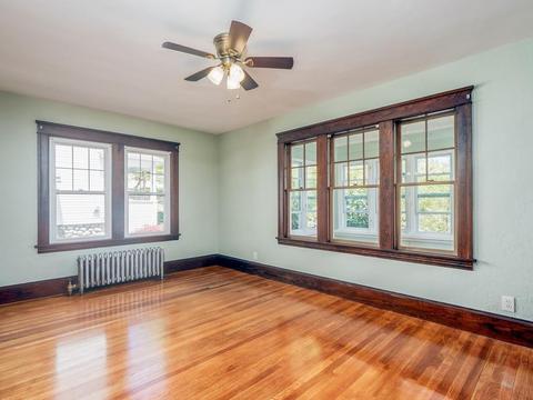 47 Bauer St, Worcester, MA 01603 photo 5