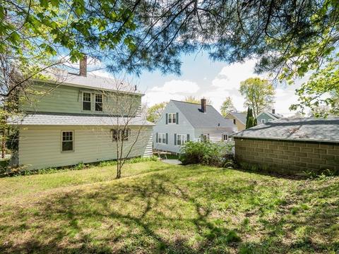 47 Bauer St, Worcester, MA 01603 photo 3