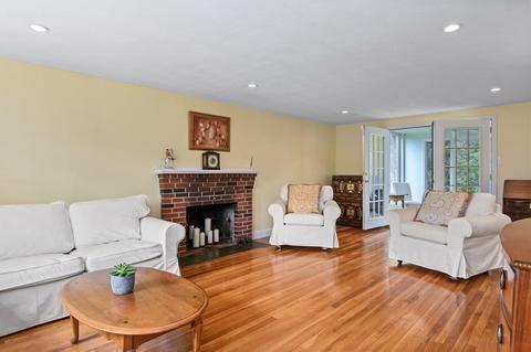 30 Spring Rd, Weston, MA 02493 photo 6