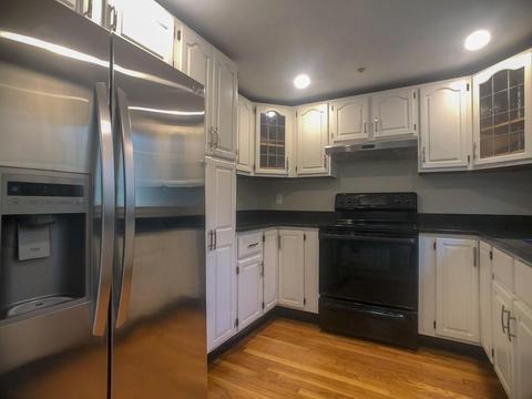 3 Pine St, Sharon, MA 02067 photo 4