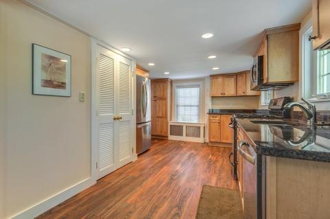 4 Eden Ln, Gloucester, MA 01930 photo 5